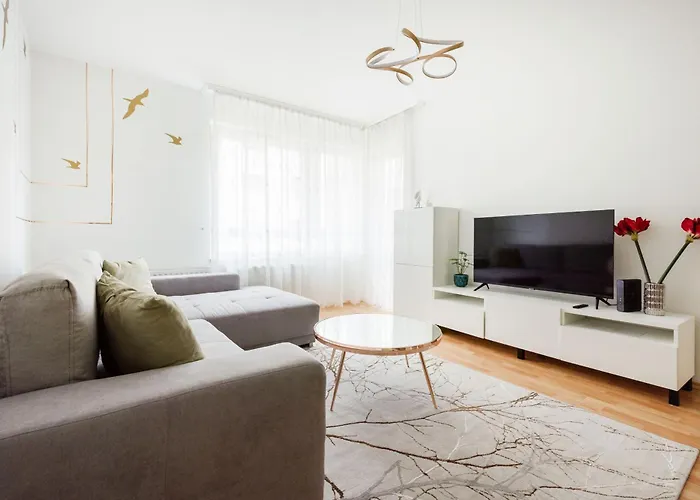 Modern Two-bedroom With Free Parking * Budapest