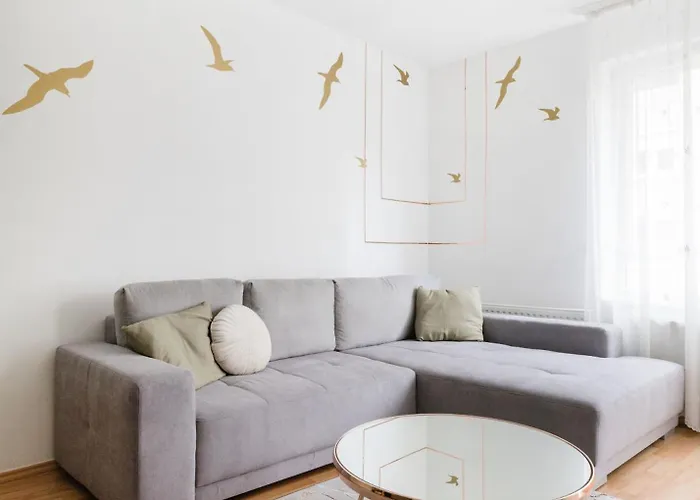 Modern Two-bedroom With Free Parking Appartement